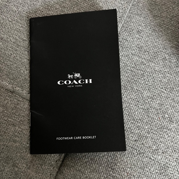 Coach rain boots in chestnut/ khaki color size 6M - Picture 5 of 8